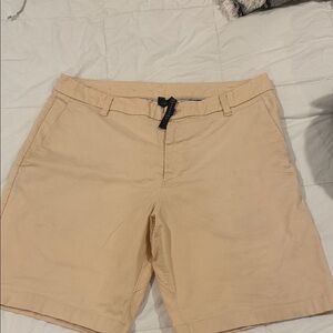 Lululemon Athletica Men's Beige Flat Front Shorts